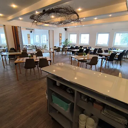 Отель Smart B&b2 Bb2 300