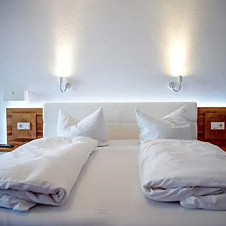 Hotel Smart B&b2 Bb2 300 *